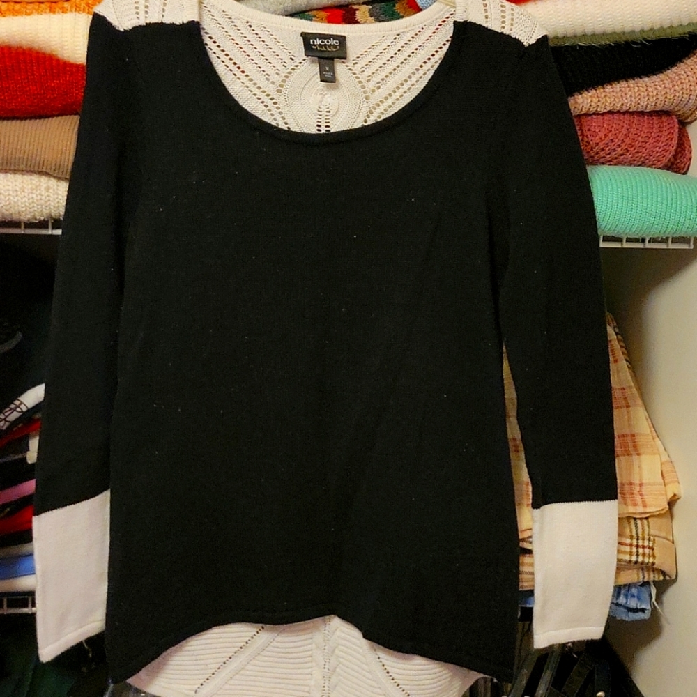 Nicole by Nicole Miller high-low sweater